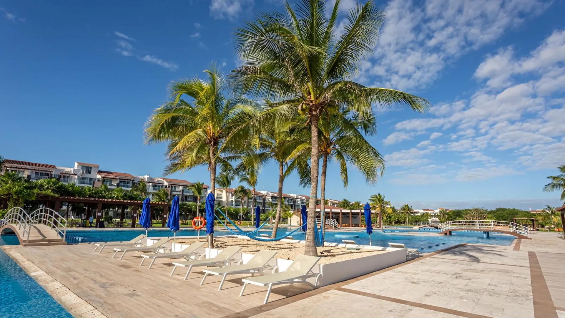 Casa Marbella Ocean View Penthouse Apts Playa del Carmen Mexiko