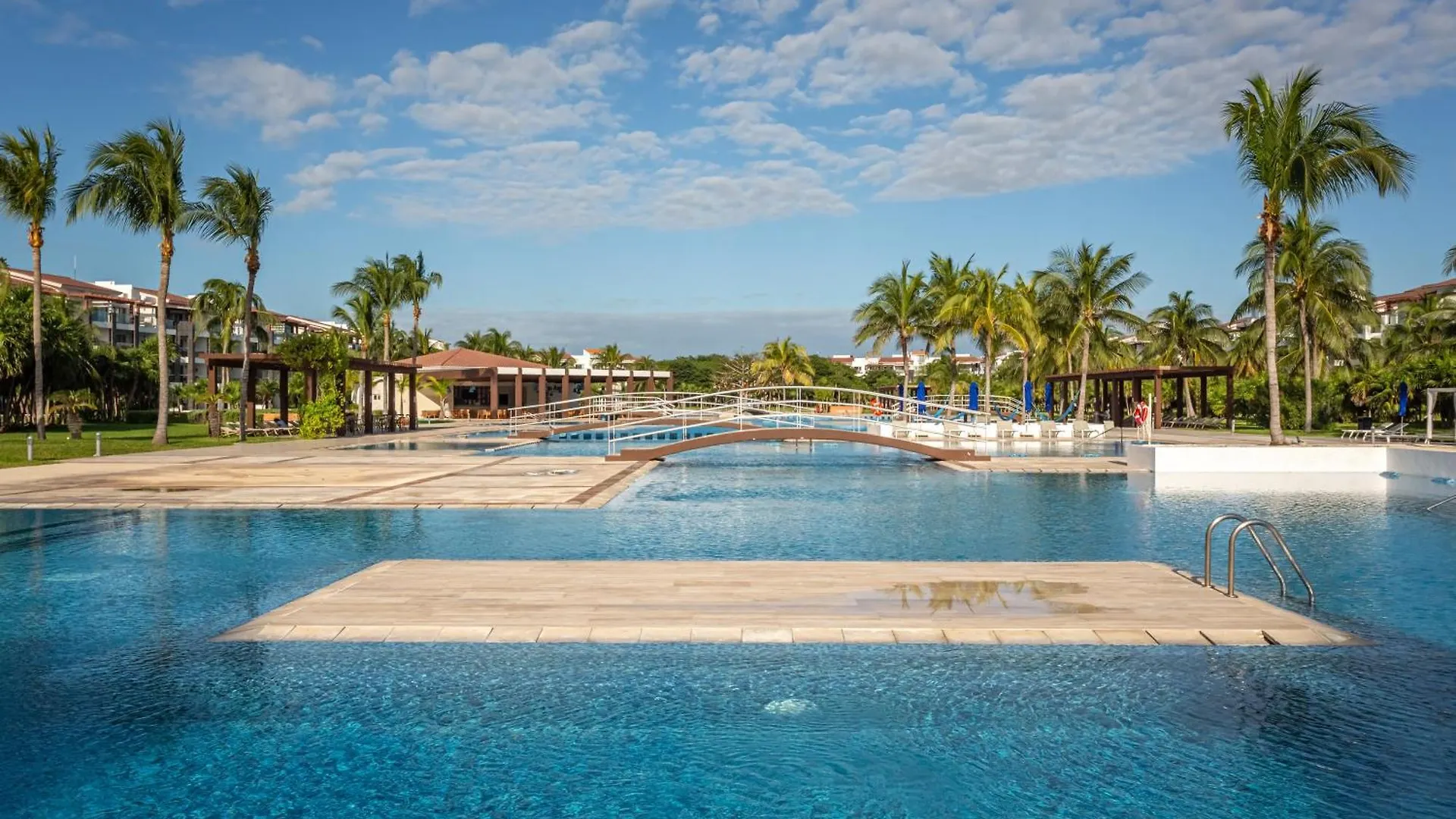 Casa Marbella Ocean View Penthouse Apts Playa del Carmen